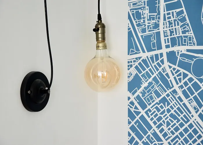 Standard By Hi5 - Regiposta Budapeşte